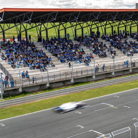 100 años de historia y familia: NAPA celebra el 100 aniversario con una fiesta inolvidable en el Circuito de Navarra 100 años de historia y familia: NAPA celebra el 100 aniversario con una fiesta inolvidable en el Circuito de Navarra